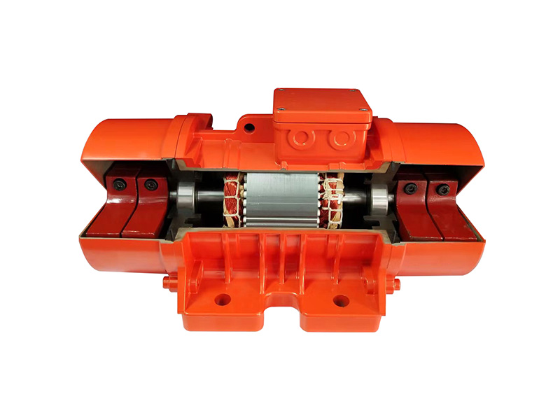 “炎炎夏日，振動電機為何會發(fā)熱？”——深圳欣佳宏振動電機廠家為您解密